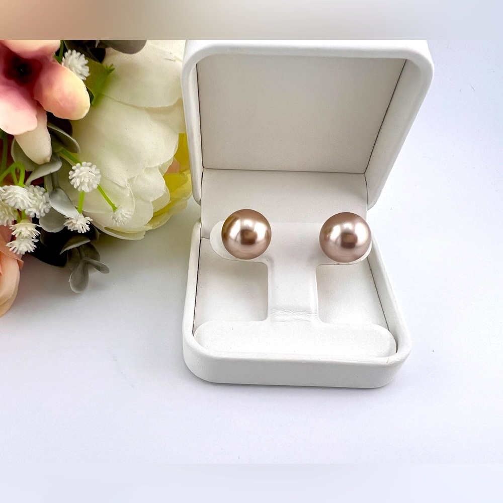 Champagne Pearl Earrings